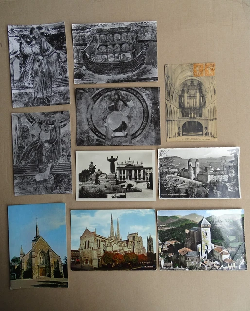 =Lot 10 cartes postales NB couleurs. Thème Église. Basilique. Abbaye. Cathédrale