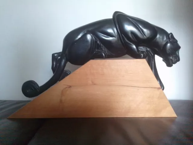 Ancienne sculpture zoomorphe " Panthère noire " Art déco