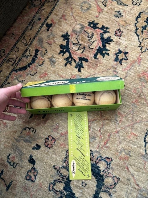 Ancien Tube De Balles De Tennis Dunlop Roland Garros - Vintage Années 80, Super état Pour Collection