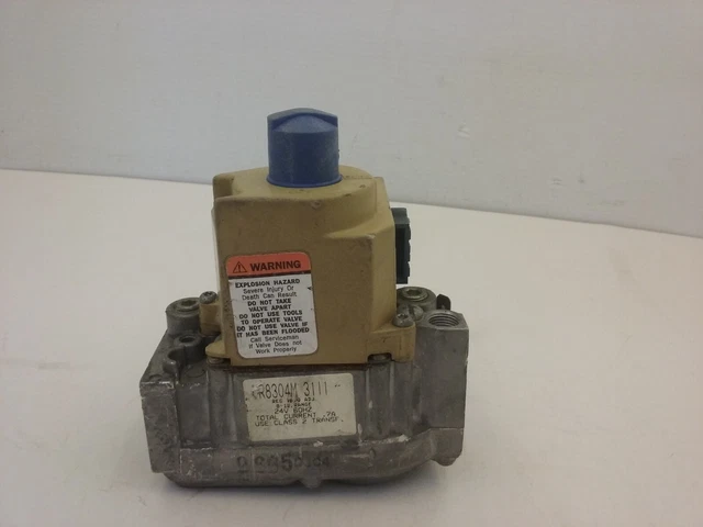 HONEYWELL VR8304M-3111 FURNACE CONTROL GAS VALVE, 24V 60Hz,  .7A TOTAL CURRENT