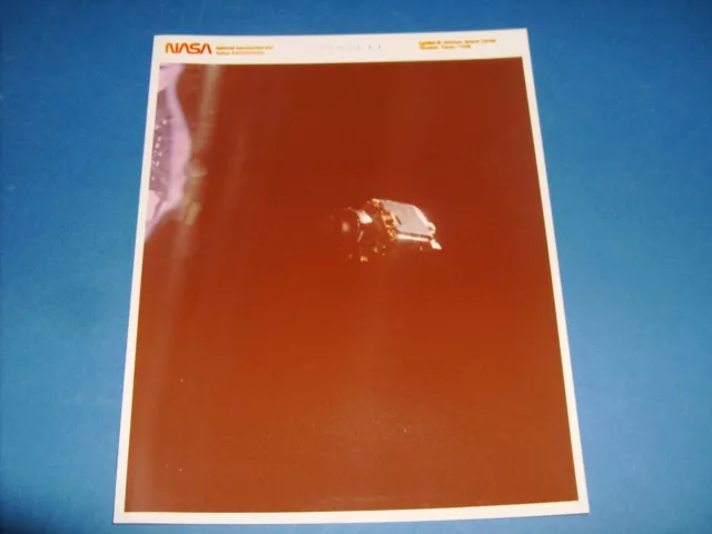 Nasa Sts-8 Onboard Scene Space Shuttle Challenger Serial Number Photo 1983