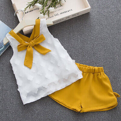 Completo Bimba bambina Maglia maniche corte pantaloni corti bianco giallo B043