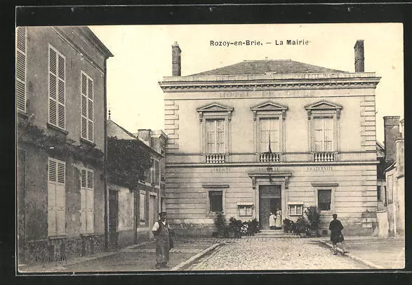 CPA Rozoy-en-Brie, La Mairie