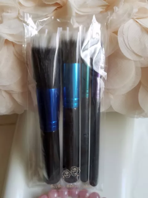 MAC Enchanted Eve Mineralize Brush No Box Discontinued