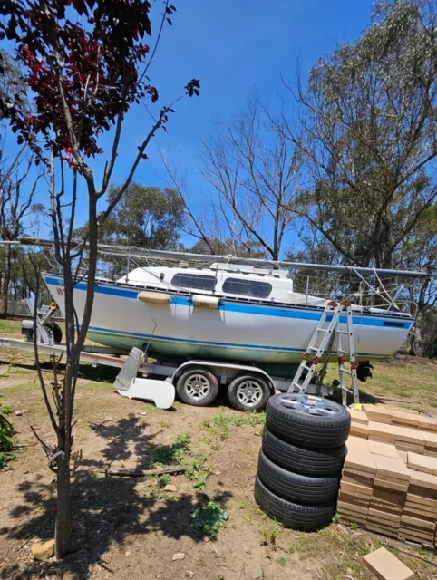 Baroness 22' yacht Baroness 22' yacht