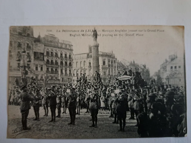 CPA Lille libere  musique anglaise sur la grand place  dept-59