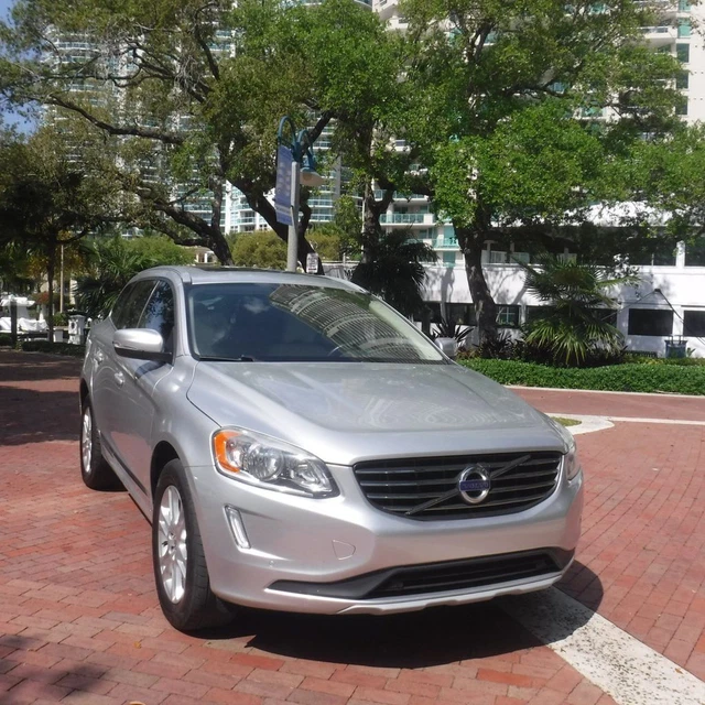 2016 Volvo XC60 FWD 4dr T5 Drive-E Premier
