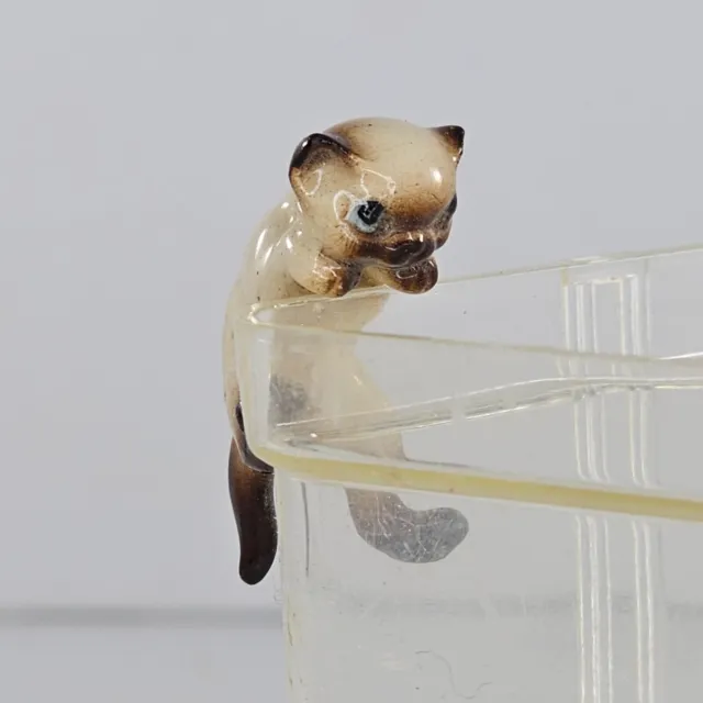 Hagen Renaker Siamese Climbing Kitten Cat Hanging Miniature Figurine