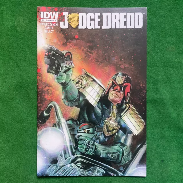 IDW Comics Judge Dredd Issue 1 CVR B. 2000AD Sci Fi Magazine VGC