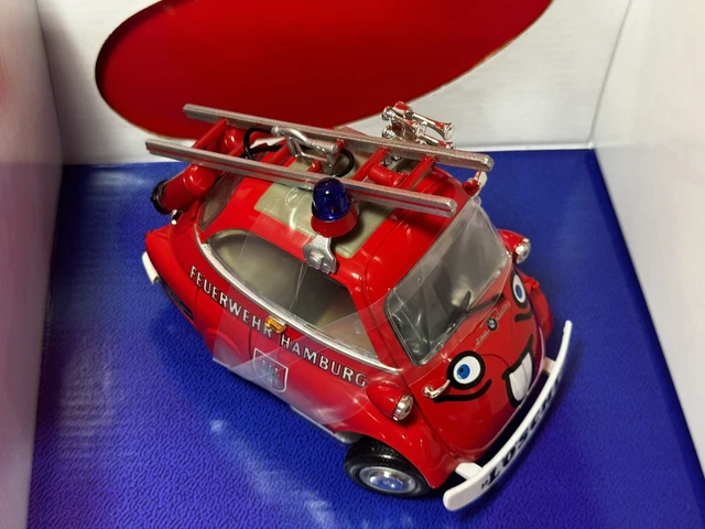 Miniature Revell 1/18 - BMW Isetta 250 Pompiers Hamburg (Feuerwehr), état Neuf