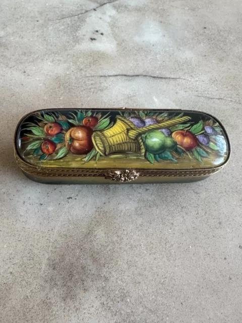 French Limoges Hand-Painted Porcelain Trinket Box Exclusive Chamart Oblong