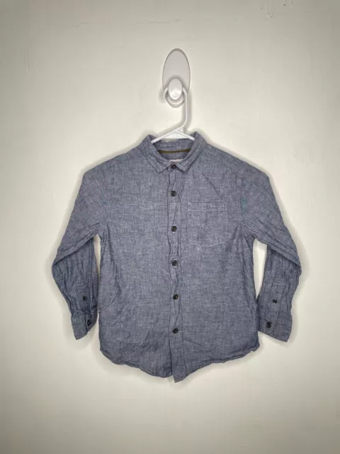 Cat & Jack Chambray Button Up Shirt Boys Size Small 6-7 Blue Long Sleeve Collar