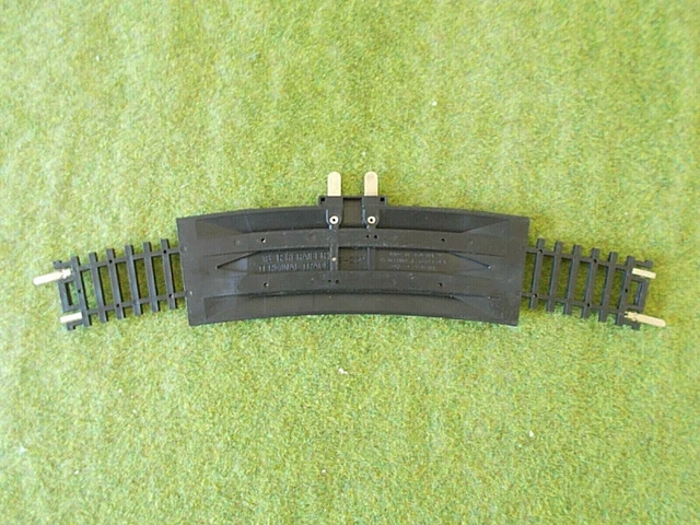 Rail D'alimentation Autoenrailleur Courbe Mehano F-269 Pour Train Ho - Occasion