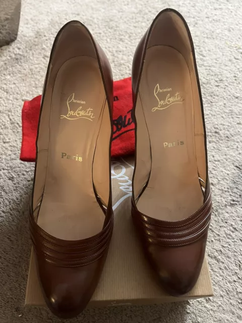 Christian louboutin Brown heels size 41 womens