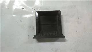 66131NN0100 PORTA CENERE Nissan Pickup (D21)(09.1985->) 85/98