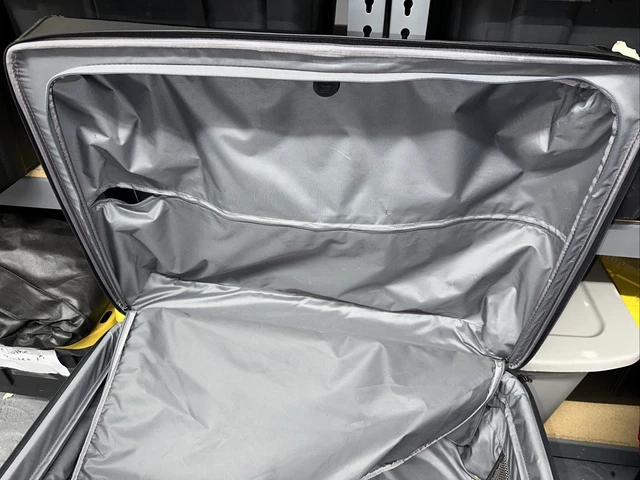Tumi Alpha 2 Extended Trip Expandable 4 Wheeled Packing Case Spinner - Black 5