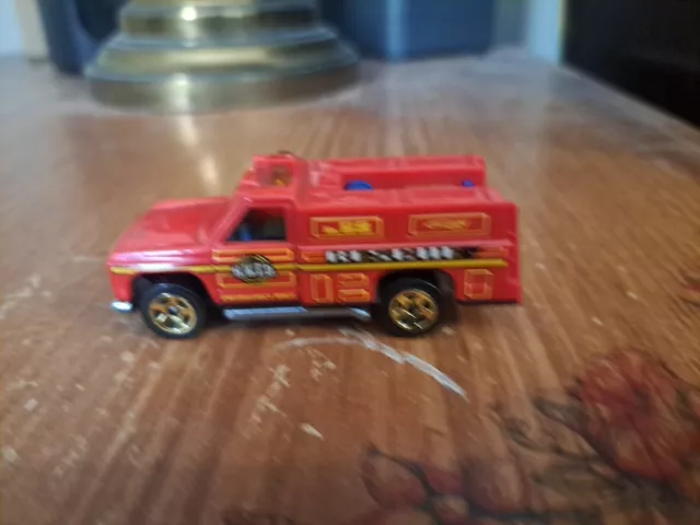 1974 HOT WHEELS Red H.W.F.D RESCUE UNIT Emergency Vehicle Fire Truck #68 