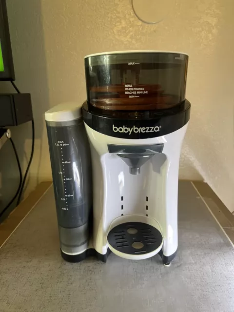 Baby Brezza Formula Pro Baby One Step Formula Maker - White