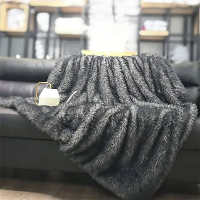 Luxury Faux Fur Throw Blanket Super Soft Lightweight Couch Sofa and Bed Blanket