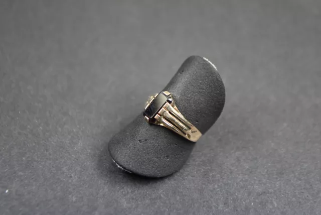 antiker Ring mit Almandin/Granat Gold 333 in RG 56,5 /18mm. Jugendstil um 1900