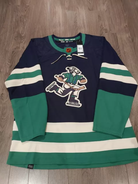 Vancouver Canucks Reverse Retro 2.0 PRIMEGREEN jersey - BNWT authentic Adidas