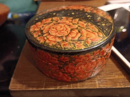 Kashmiri Hand Painted Lacquered Papier Mache Round Trinket Box India