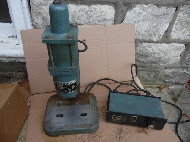 VTG Black & Webster Electropunch M/N BS With PK Power Pak Control Switch Box USA