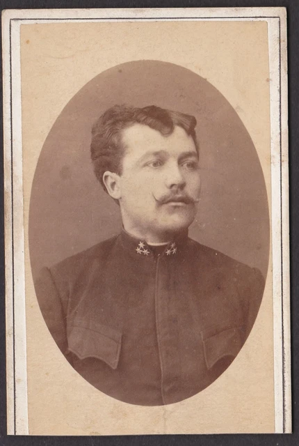 19035 Frühes Portrait Foto CDV KAB KuK Soldat Atelier C. Kroh Wr. Neustadt