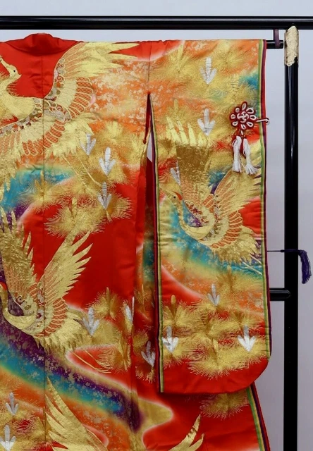 Japanese kimono, UCHIKAKE, Wedding Robe, Embroidery gold thread, L5' 11"..3256 2