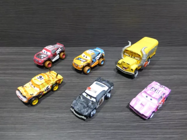 Cars Disney Pixar - Lot de Voitures (Lot Z4) Destruction Derby + Miss Fritter