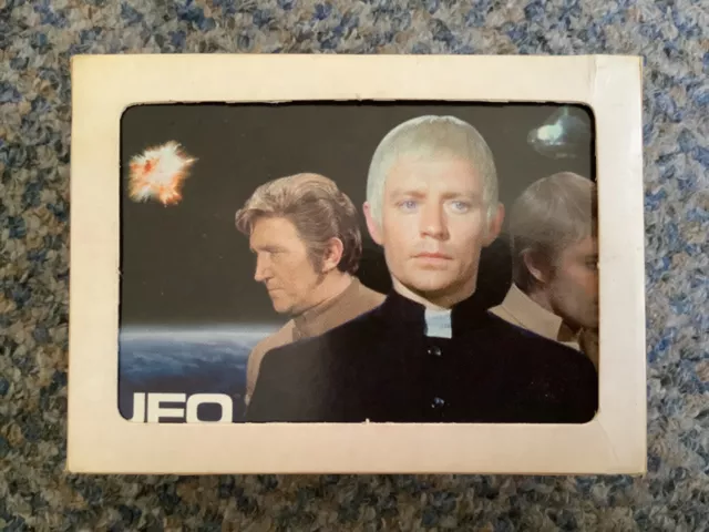 UFO: Complete base set + 4 Promo cards 2004