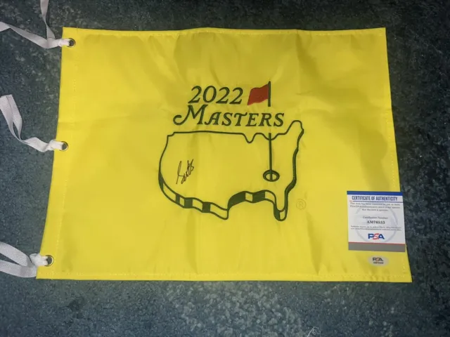 Scottie Scheffler Signed Official 2022 Masters Flag 2022 Masters Champion PSA