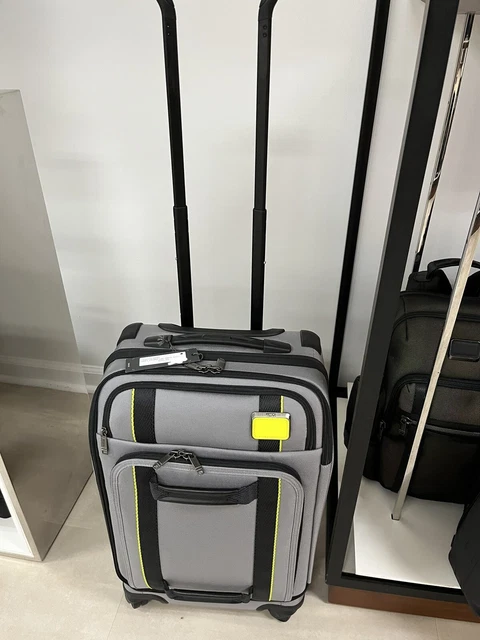 Tumi Merge Front Lid International Carry On Luggage 2