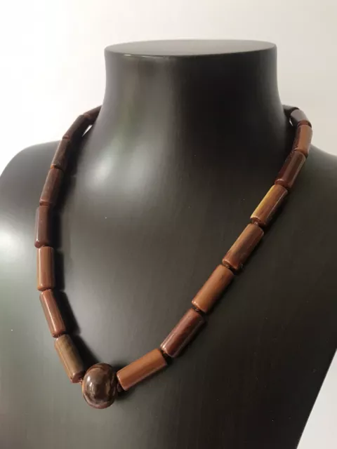 Avangarde Old Art Deco Era Caramel Bakelite Barrel Beads Choker Necklace