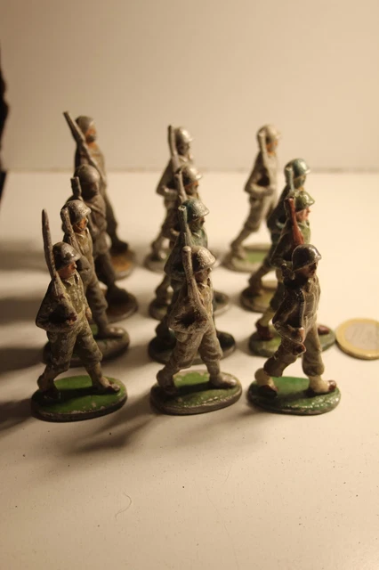 Jouet Ancien Napoléon En Tôle Métal - Figurine Militaire Vintage (CBG, Aludo/Cofalu ?)