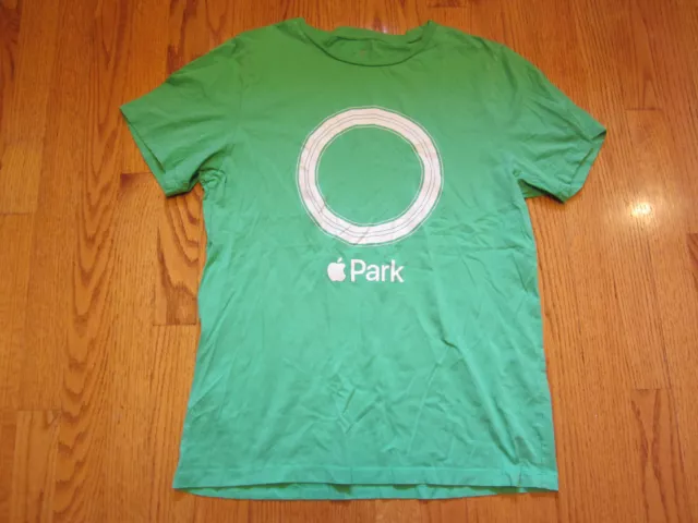 APPLE PARK T-SHIRT Cupertino Medium Green MD M Macintosh iPad Headquarters iPad