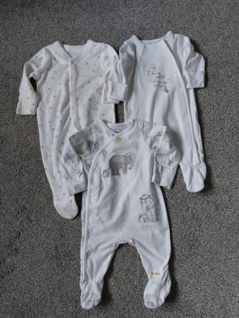 Pacchetto vestiti BAMBINO neonato &0-3 mesi unisex, tute, gilet, cardi, conforto 3