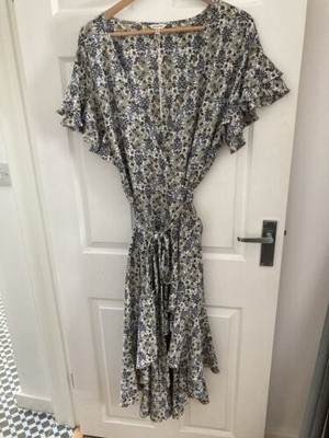 Max Studio floral wrap midi dress NWT