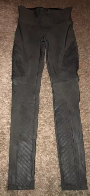 Gray Textured Spanx By Sara Blakely Leggings Size Small