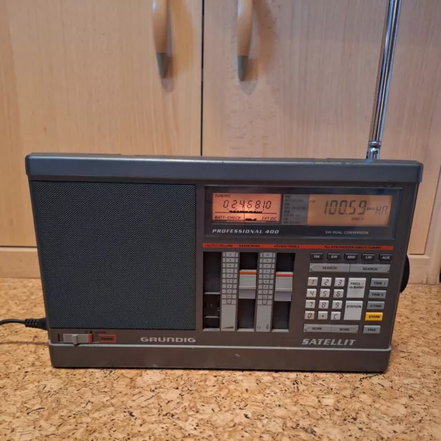 Radio Grundig RV54