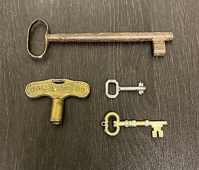 Vintage Lot Of 4 Keys Skeleton Valve Brass