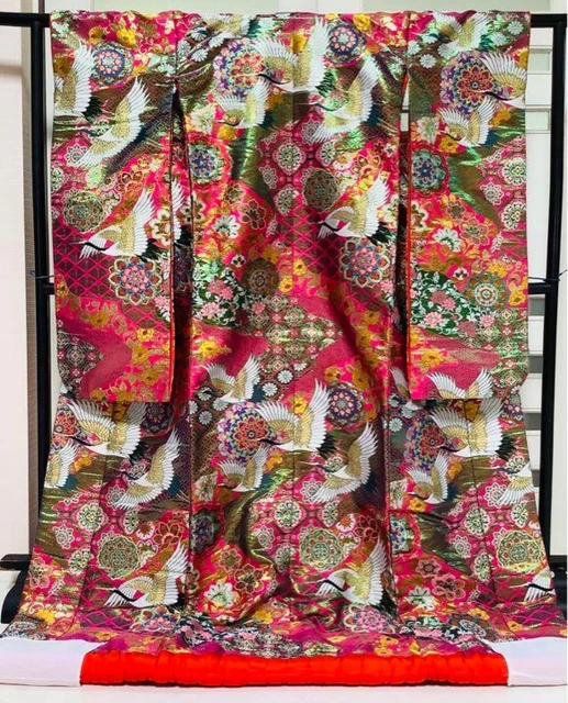Japanese Kimono Uchikake Luxurious Wedding Pure Silk Glitter pink from japan