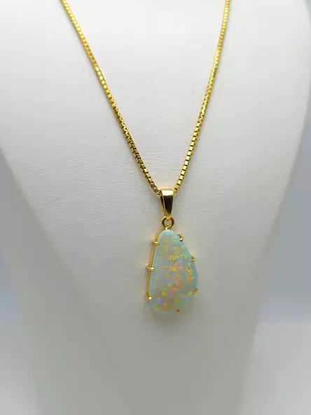 Opal-Anhänger mit Halskette - 750 Gelb-Gold - 1 tropfenförmiger Milch-Opal 3