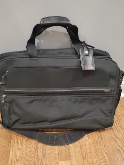 Tumi 22" Expandable Carry On Suitcase 2-Way Split Luggage Messenger Shoulder Bag