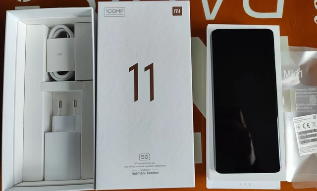 Xiaomi Mi 11 - 128Go - Gris de Minuit (Déverrouillé) (Dual SIM) smartphone 5G