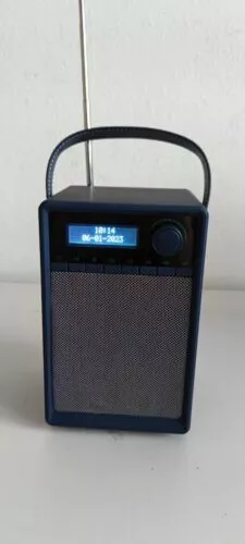 Baustellen Radio Digitalradio & Bluetooth Box DAB UKW AUX µSD Karte Akku Uhrzeit