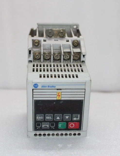 1x AZIONAMENTO MOTORE ALLEN BRADLEY 160-AA08NSF1