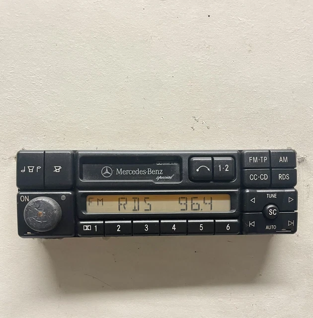 MERCEDES BENZ SPECIAL Autoradio Kassette mit Radio Code/Anleitung
