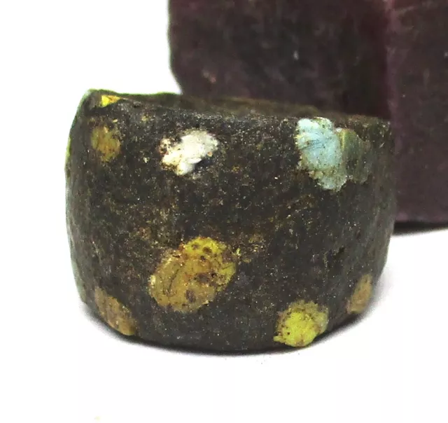 RARE WELL WORN AMAZING ANCIENT BLACK SPECKLED HEBRON GLASS BEAD 10mm x 14mm