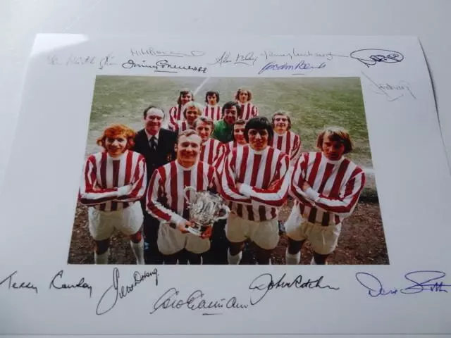 Stoke City Fc 1972 Football League Cup Final Gordon Banks & Team Signed Preprint